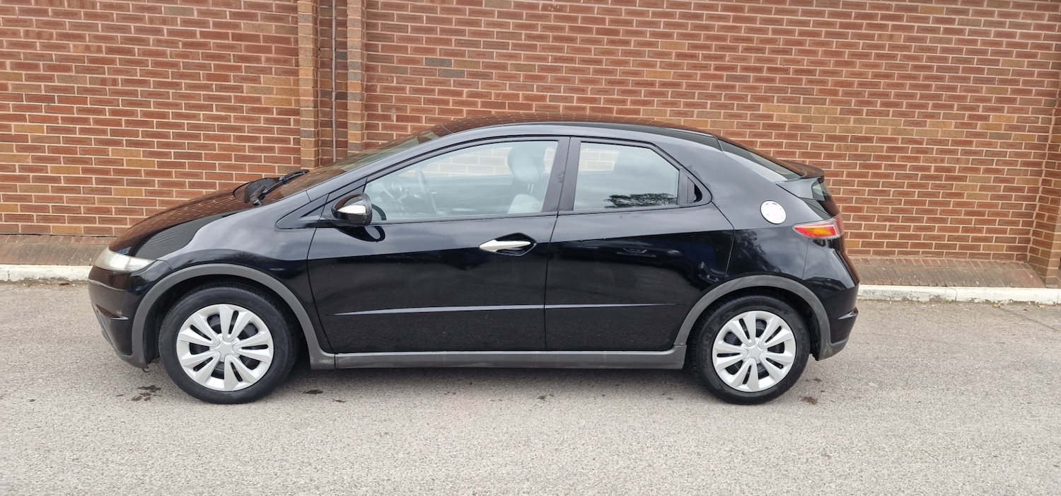 Used Honda Civic 2009 for sale - 78106410: Photo 3