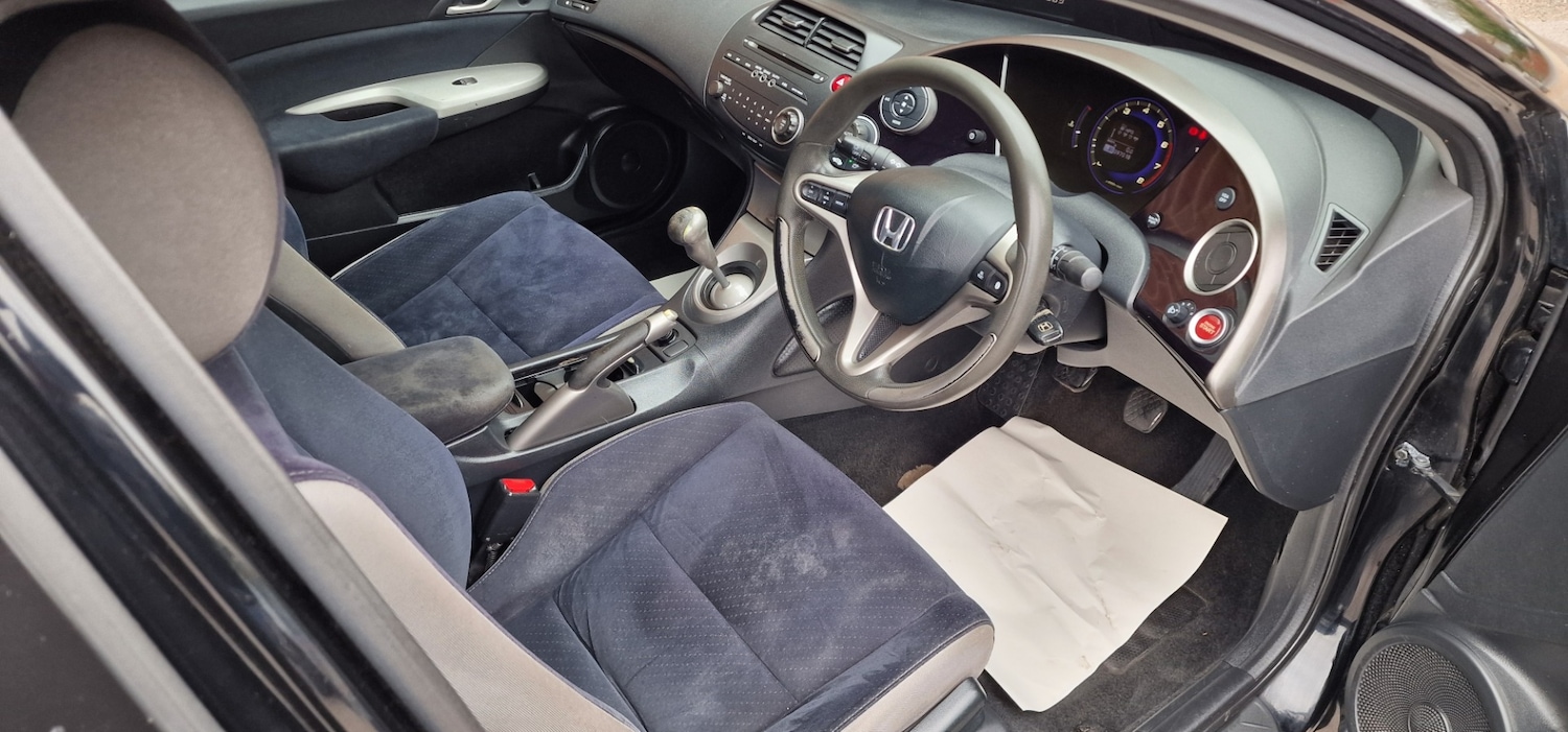 Used Honda Civic 2009 for sale - 78106410: Photo 9