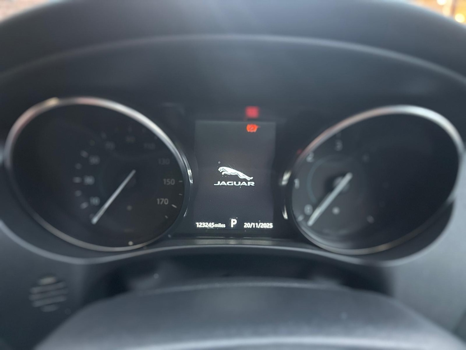 Used Jaguar F-Pace 2018 for sale - 76641209: Photo 18