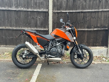 Used KTM DUKE 2018 for sale - bike-76316478: Photo