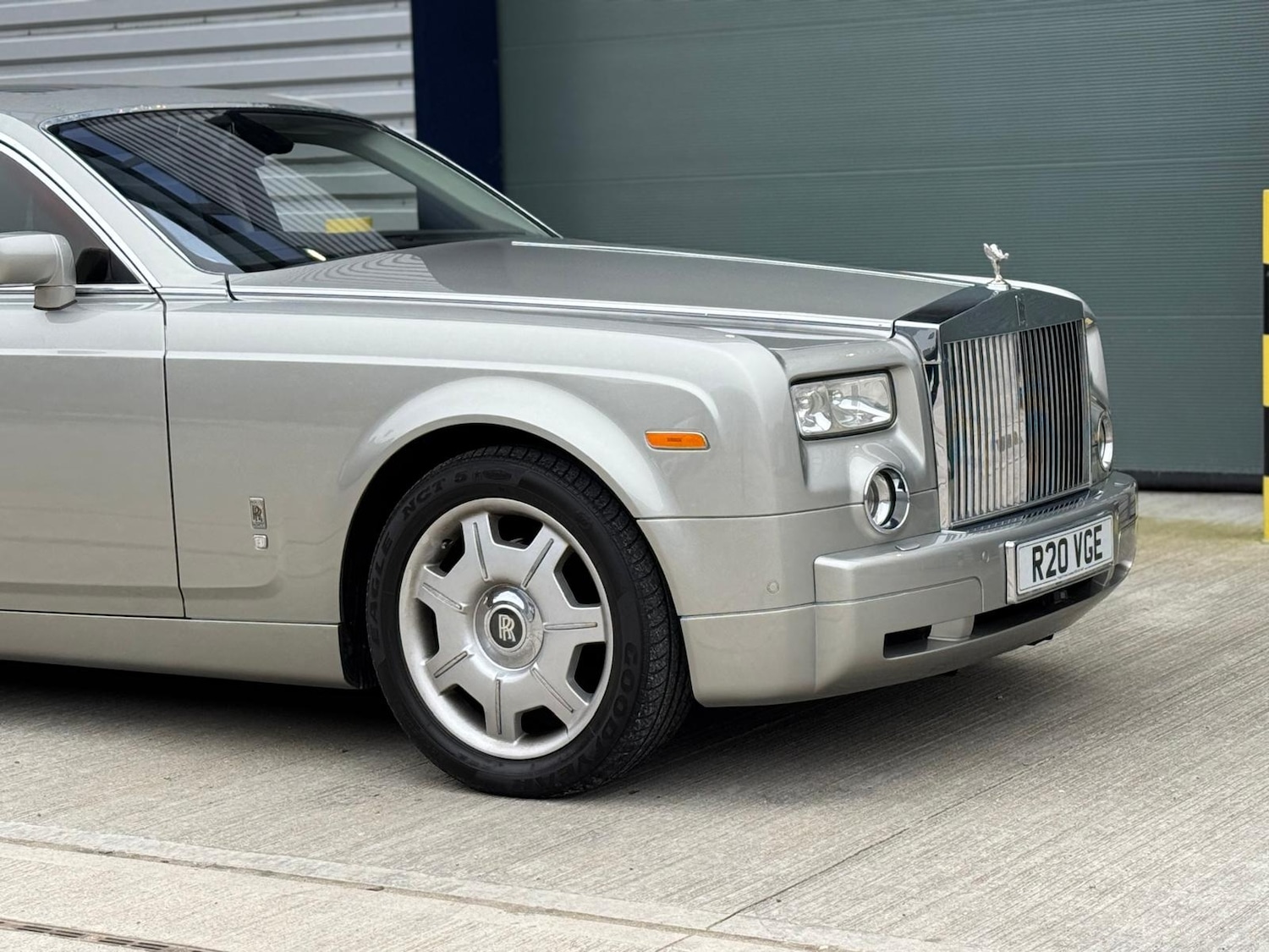 Used Rolls-Royce Phantom 2007 for sale - 74177374: Photo 11