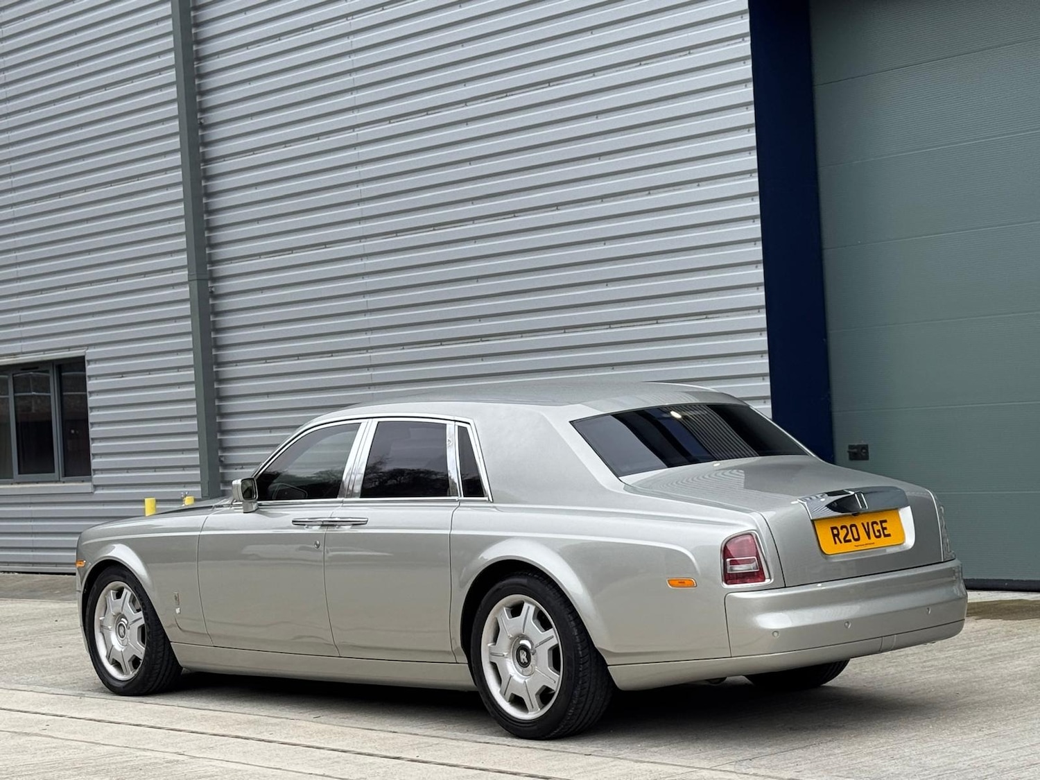 Used Rolls-Royce Phantom 2007 for sale - 74177374: Photo 6