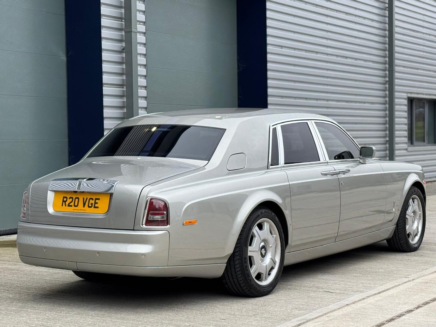 Used Rolls-Royce Phantom 2007 for sale - 74177374: Photo 7