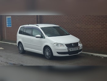 Used Volkswagen Touran 2009 for sale - 77519583: Photo