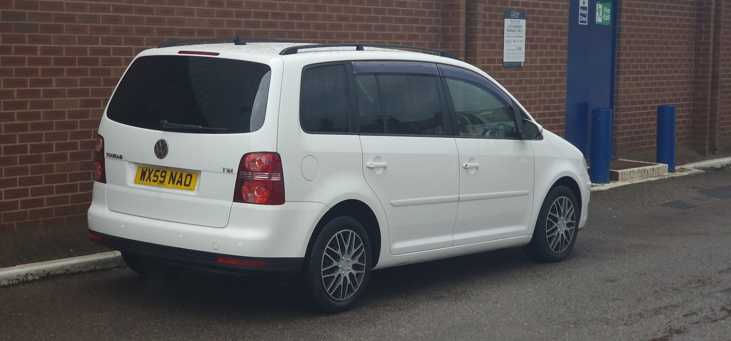 Used Volkswagen Touran 2009 for sale - 77519583: Photo 6