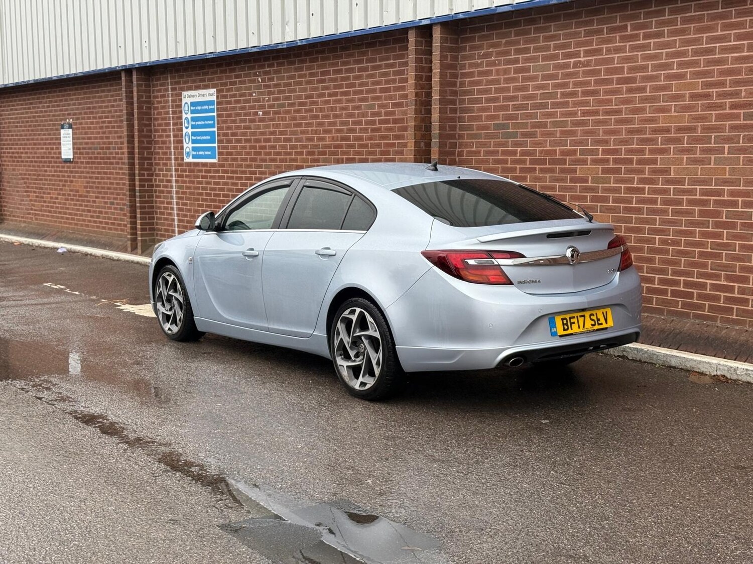 Used Vauxhall Insignia 2017 for sale - 76343952: Photo 5