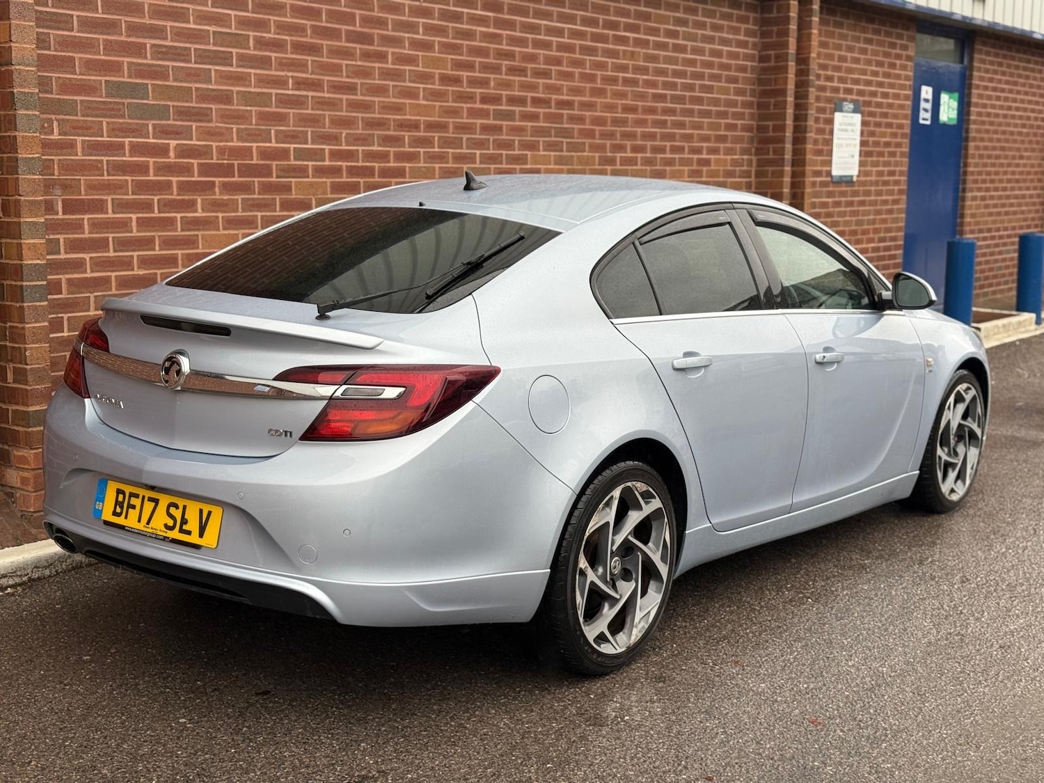 Used Vauxhall Insignia 2017 for sale - 76343952: Photo 6