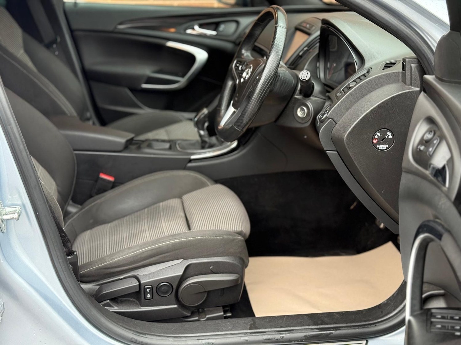 Used Vauxhall Insignia 2017 for sale - 76343952: Photo 8