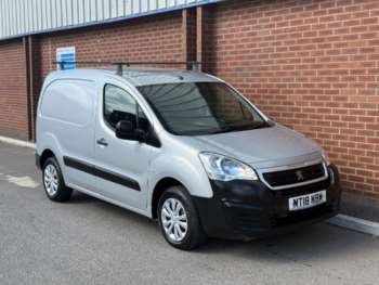 Used Peugeot Partner 2018 for sale - 74670445: Photo