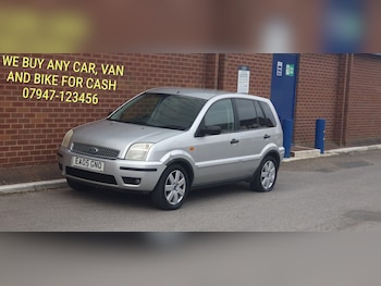 Used Ford Fusion 2005 for sale - 78081979: Photo