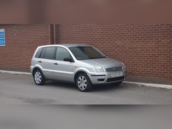 Used Ford Fusion 2005 for sale - 78081979: Photo