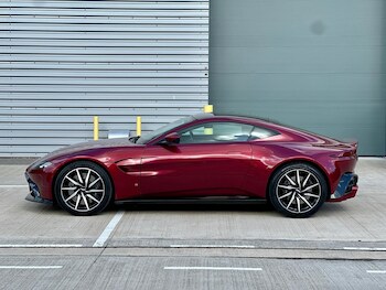 Used Aston Martin Vantage 2019 for sale - 75919287: Photo