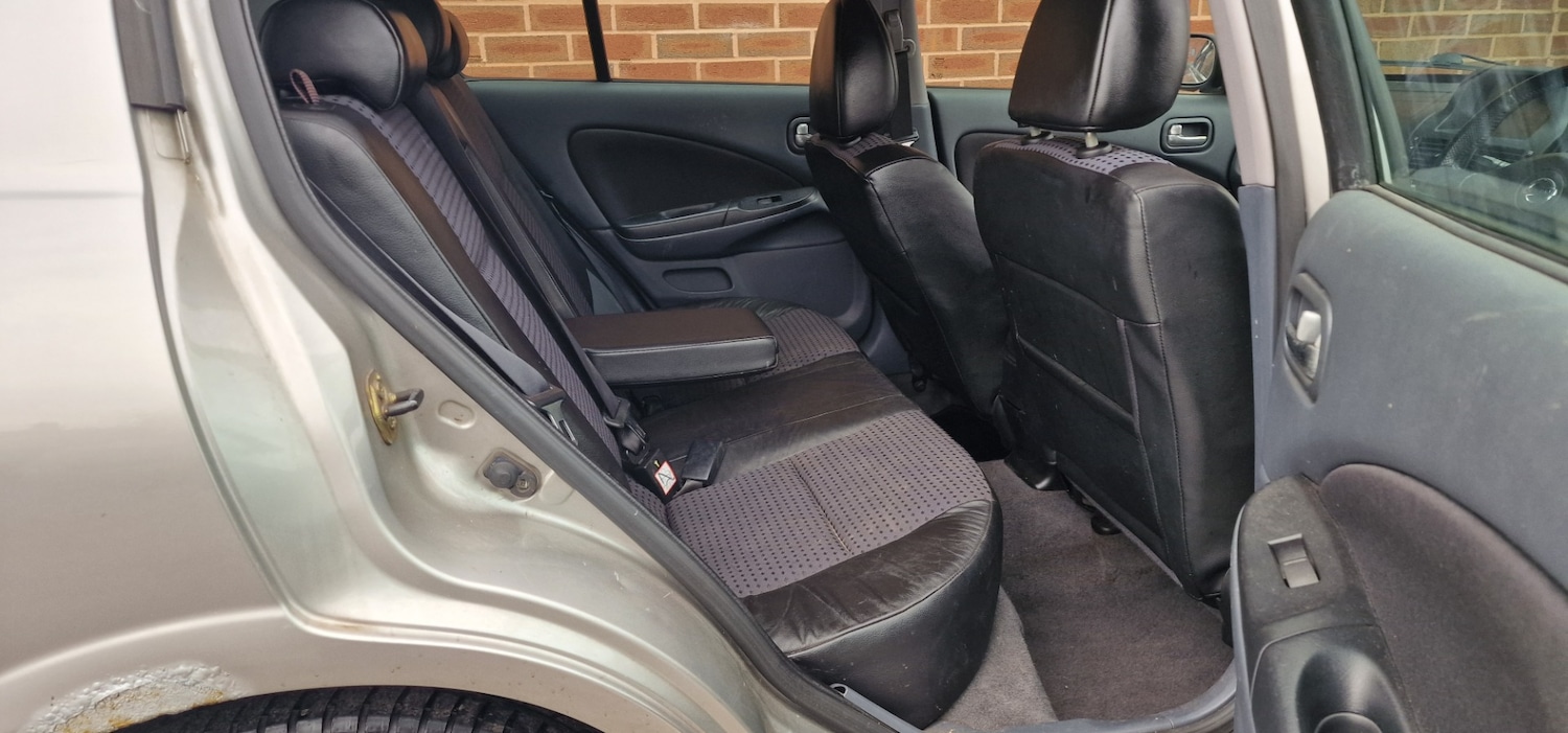 Used Nissan Almera 2005 for sale - 78180398: Photo 10