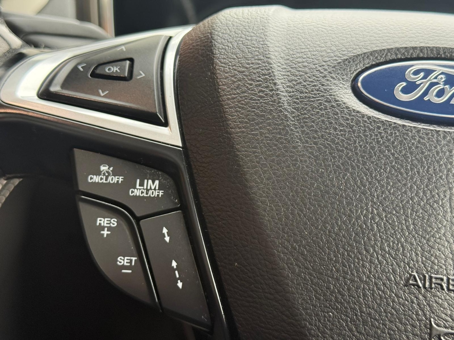 Used Ford Mondeo 2018 for sale - 76309730: Photo 17