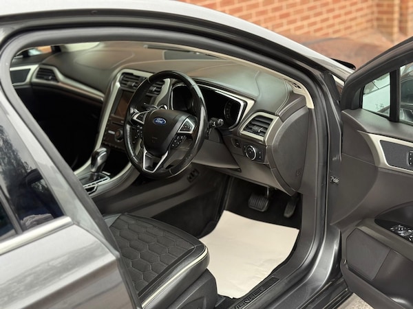 Used Ford Mondeo 2018 for sale - 76309730: Photo 9