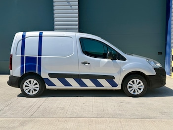 Used Peugeot Partner 2018 for sale - 78974199: Photo