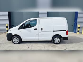 Used Nissan NV200 2018 for sale - 79855903: Photo