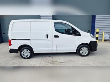 Used Nissan NV200 2018 for sale - 79855903: Photo