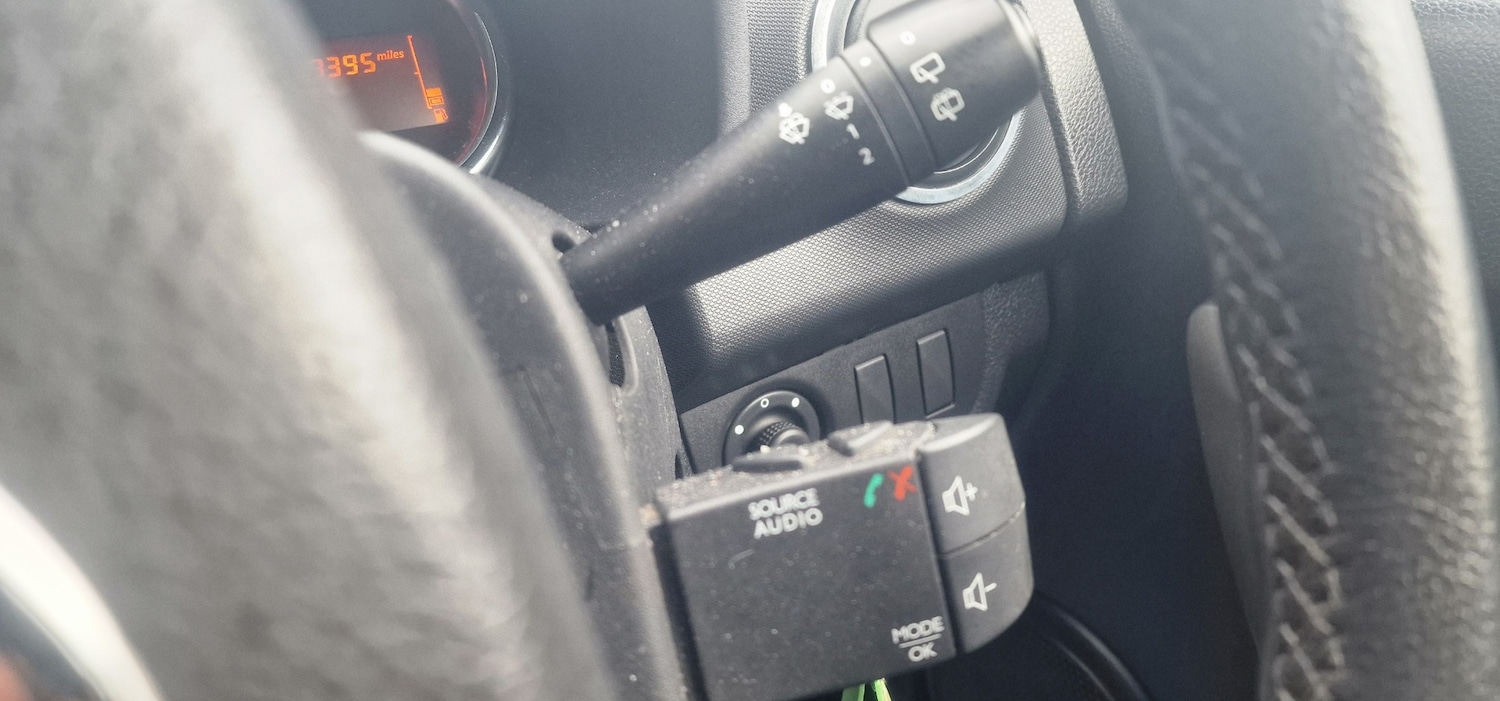 Used Dacia Sandero 2013 for sale - 77324557: Photo 15