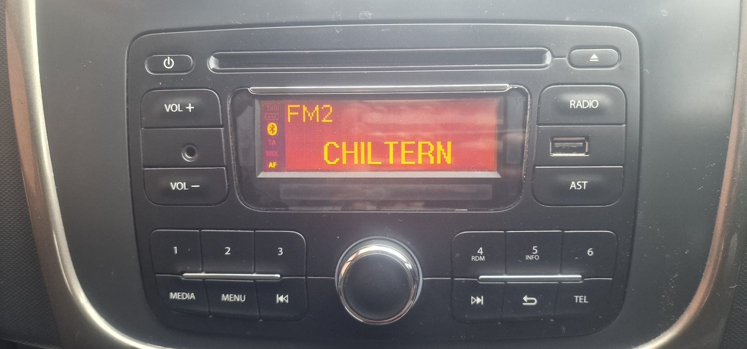 Used Dacia Sandero 2013 for sale - 77324557: Photo 16