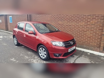 Used Dacia Sandero 2013 for sale - 77324557: Photo