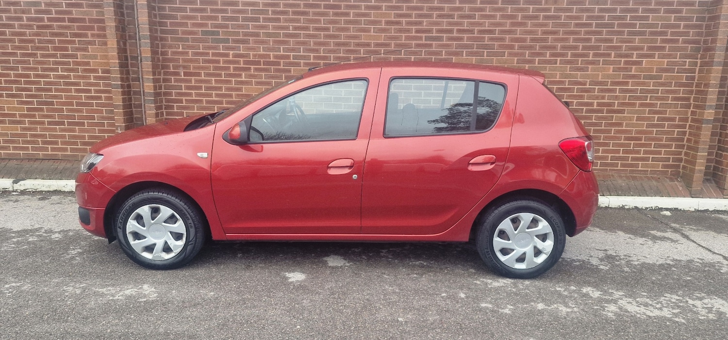 Used Dacia Sandero 2013 for sale - 77324557: Photo 3
