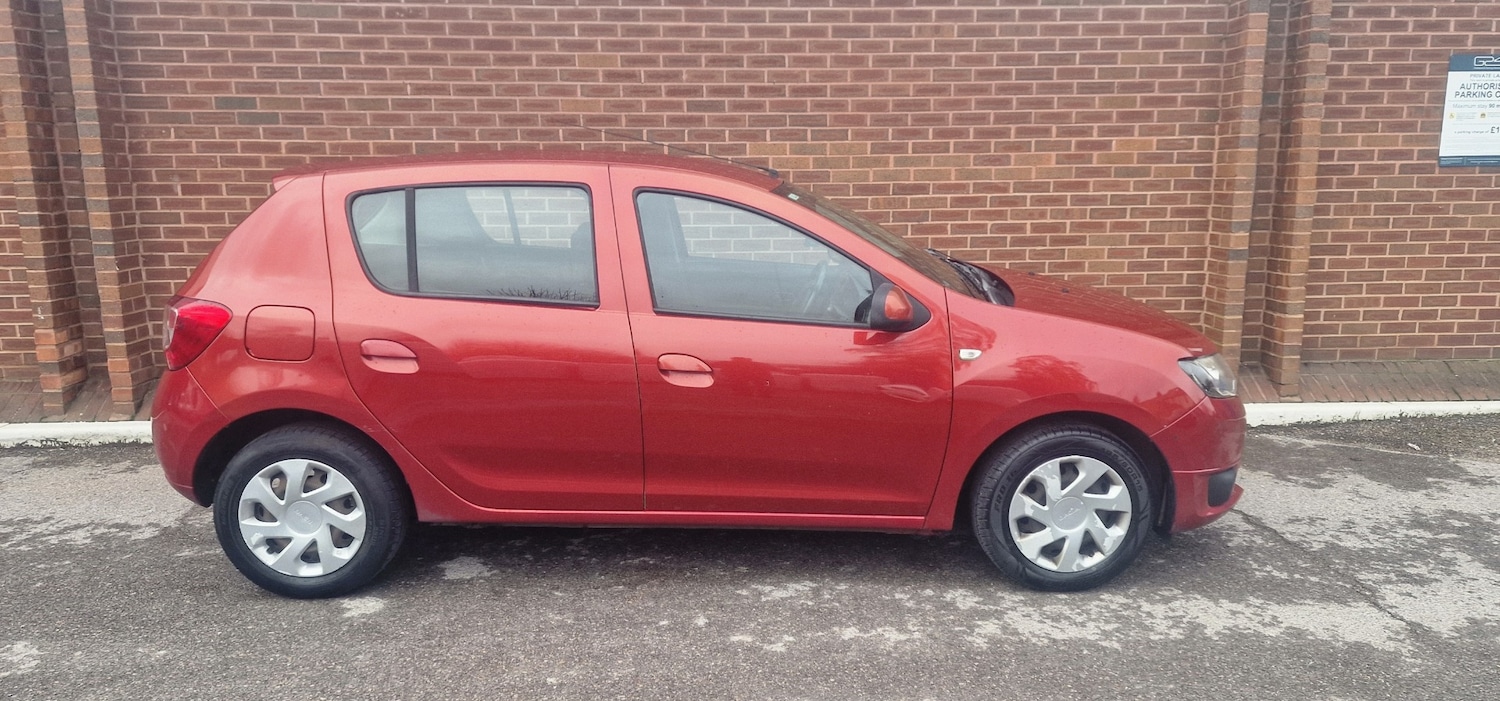 Used Dacia Sandero 2013 for sale - 77324557: Photo 4