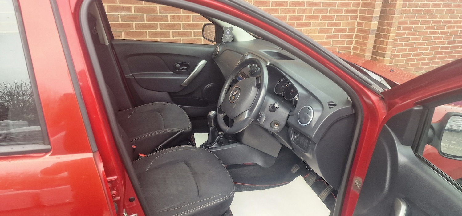 Used Dacia Sandero 2013 for sale - 77324557: Photo 8