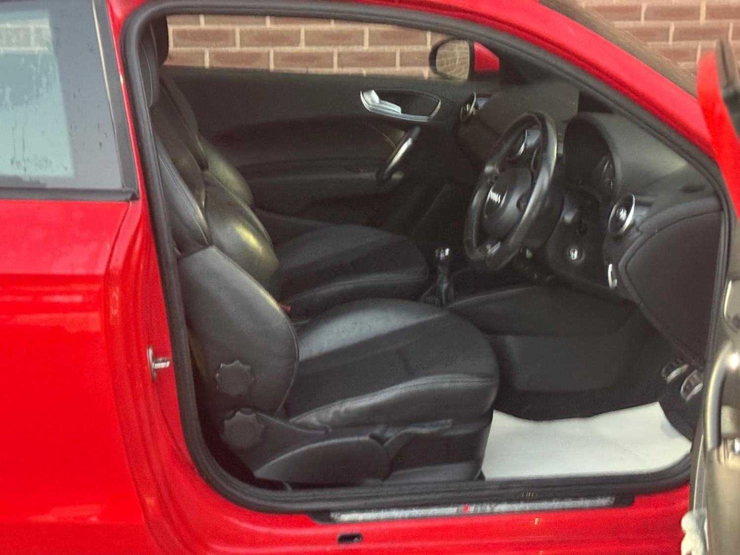 Used Audi A1 2017 for sale - 76615864: Photo 8