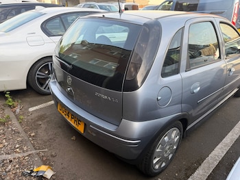 Used Vauxhall Corsa 2004 for sale - 78531253: Photo