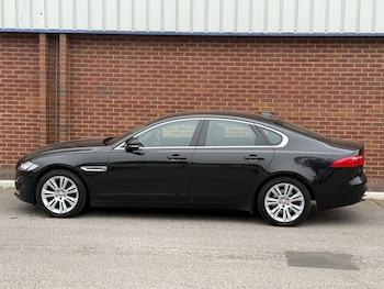 Used Jaguar XF 2017 for sale - 75604222: Photo