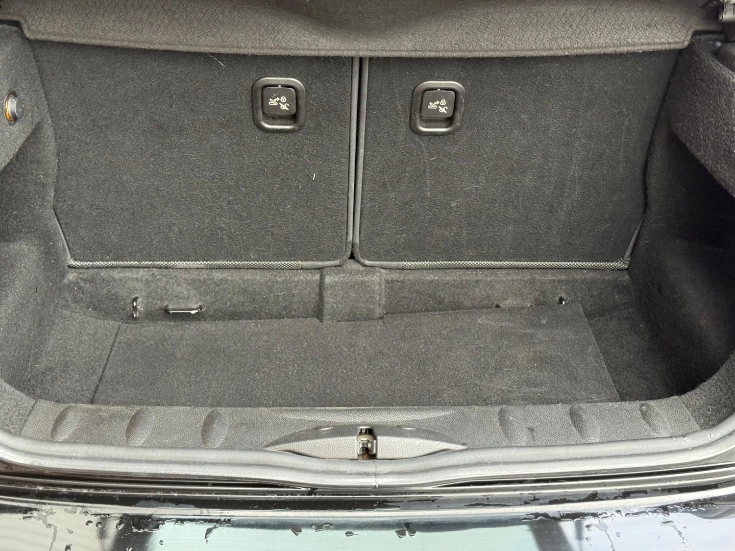 Used MINI Hatch 2010 for sale - 76343936: Photo 10