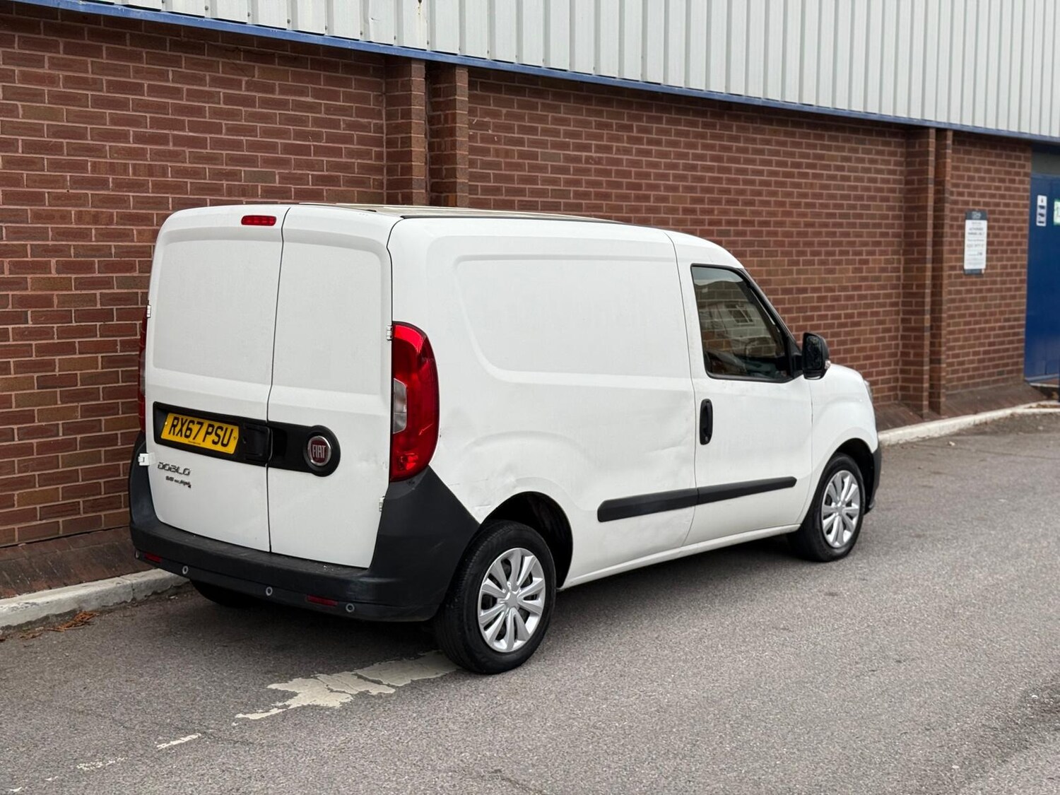 Used Fiat Doblo 2017 for sale - 76404490: Photo 6