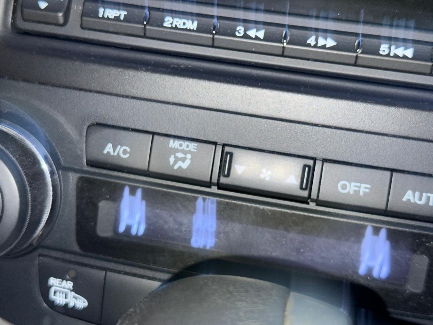 Used Honda CR-V 2011 for sale - 76984541: Photo 17