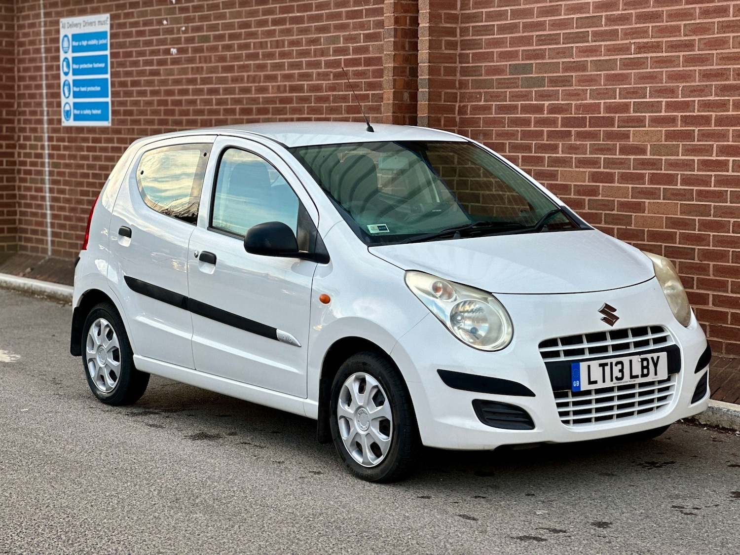 Used Suzuki Alto 2013 for sale - 76722038: Photo 2