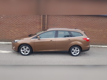 Used Ford Focus 2014 for sale - 77590367: Photo