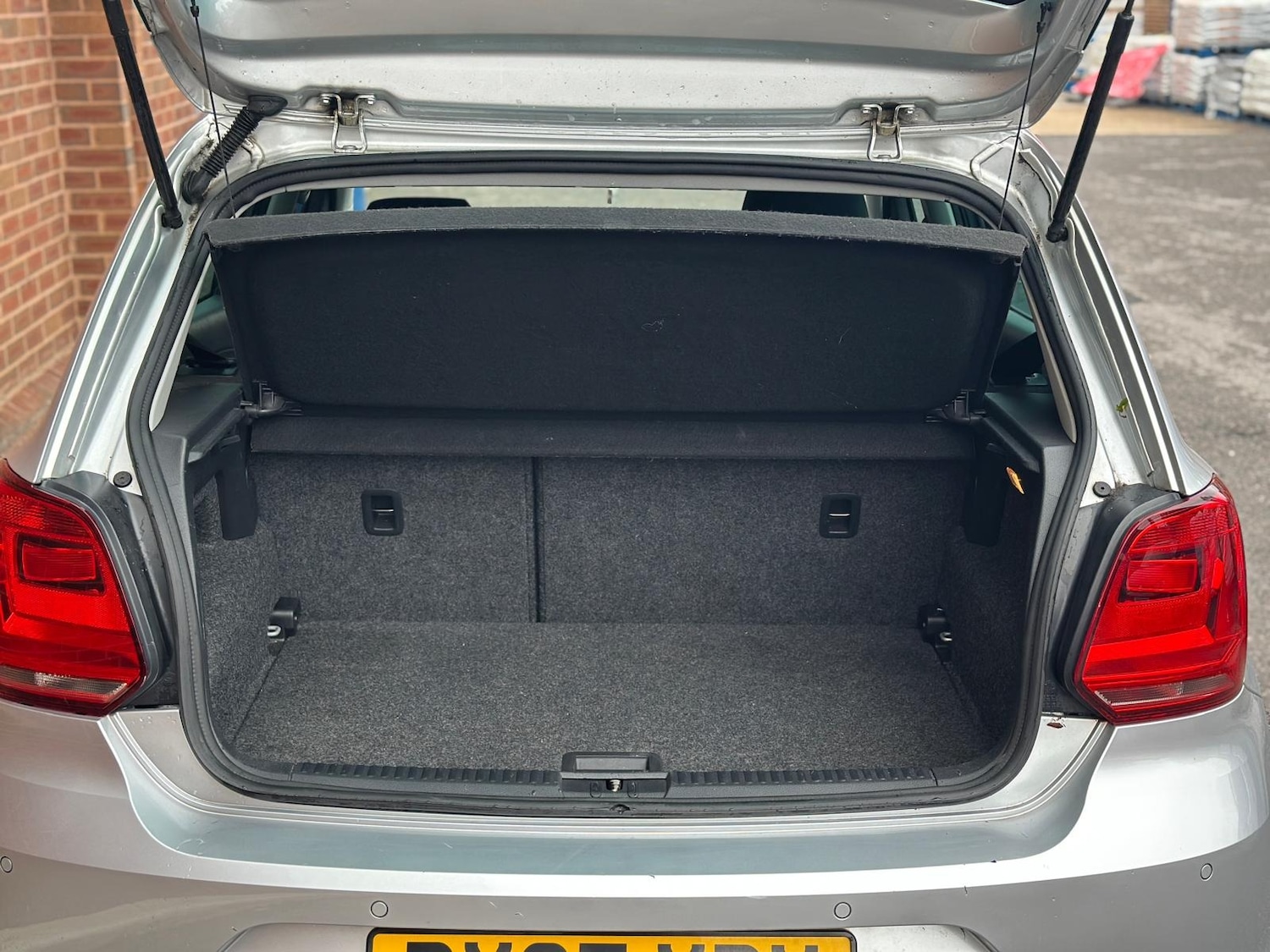 Used Volkswagen Polo 2017 for sale - 75984612: Photo 12