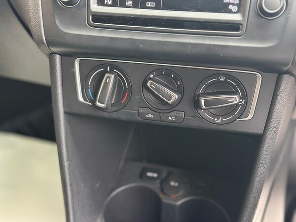 Used Volkswagen Polo 2017 for sale - 75984612: Photo 17