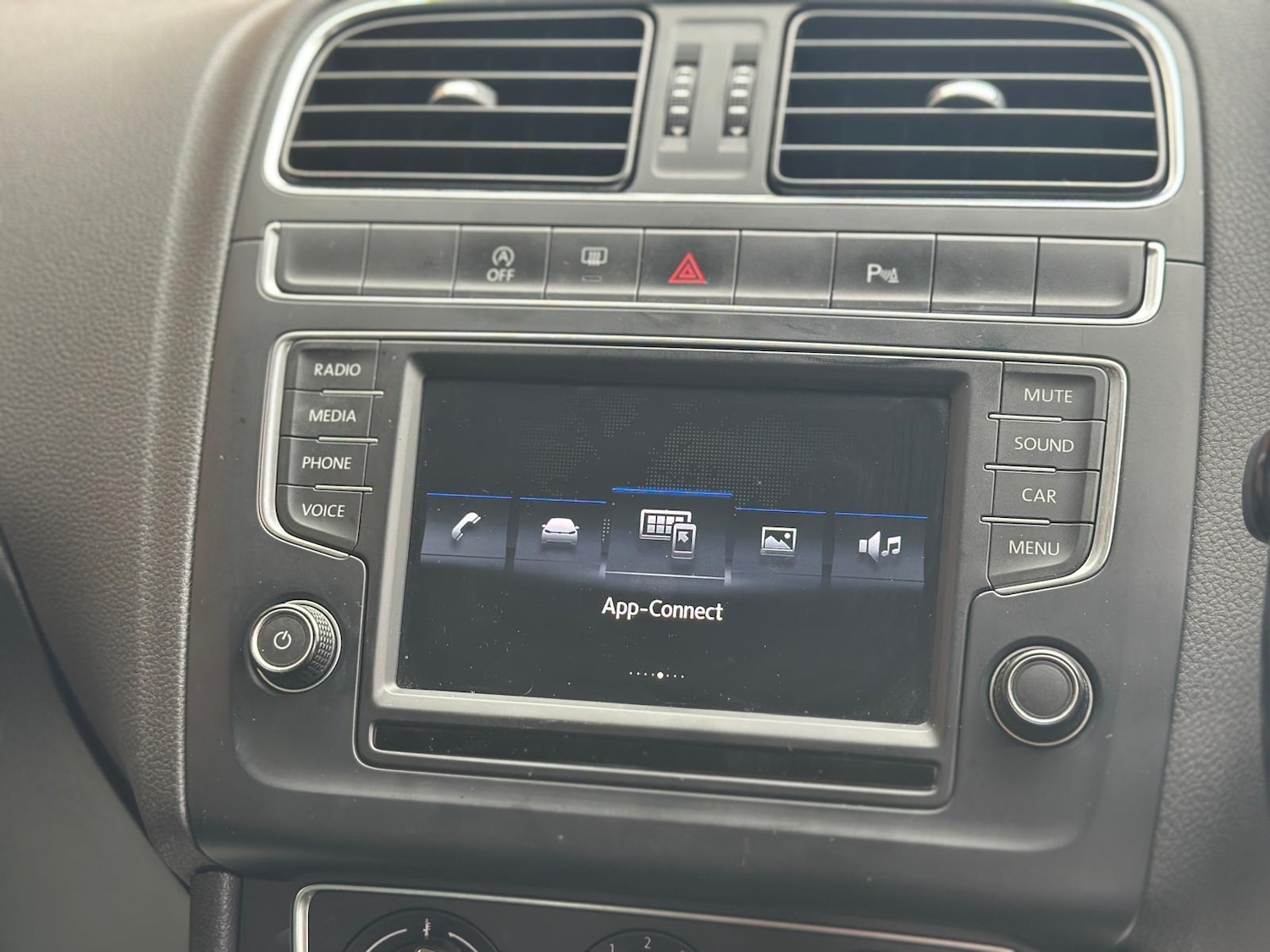 Used Volkswagen Polo 2017 for sale - 75984612: Photo 19