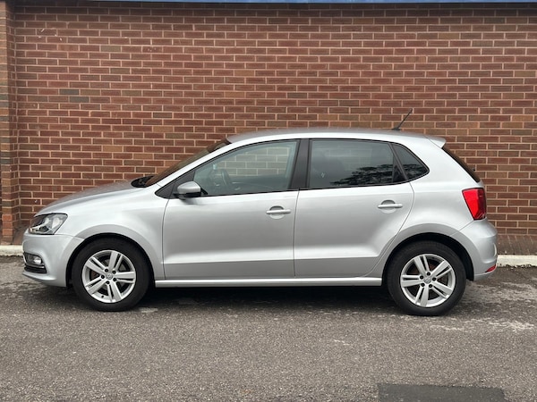 Used Volkswagen Polo 2017 for sale - 75984612: Photo 4