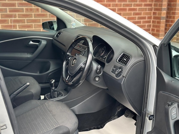 Used Volkswagen Polo 2017 for sale - 75984612: Photo 9