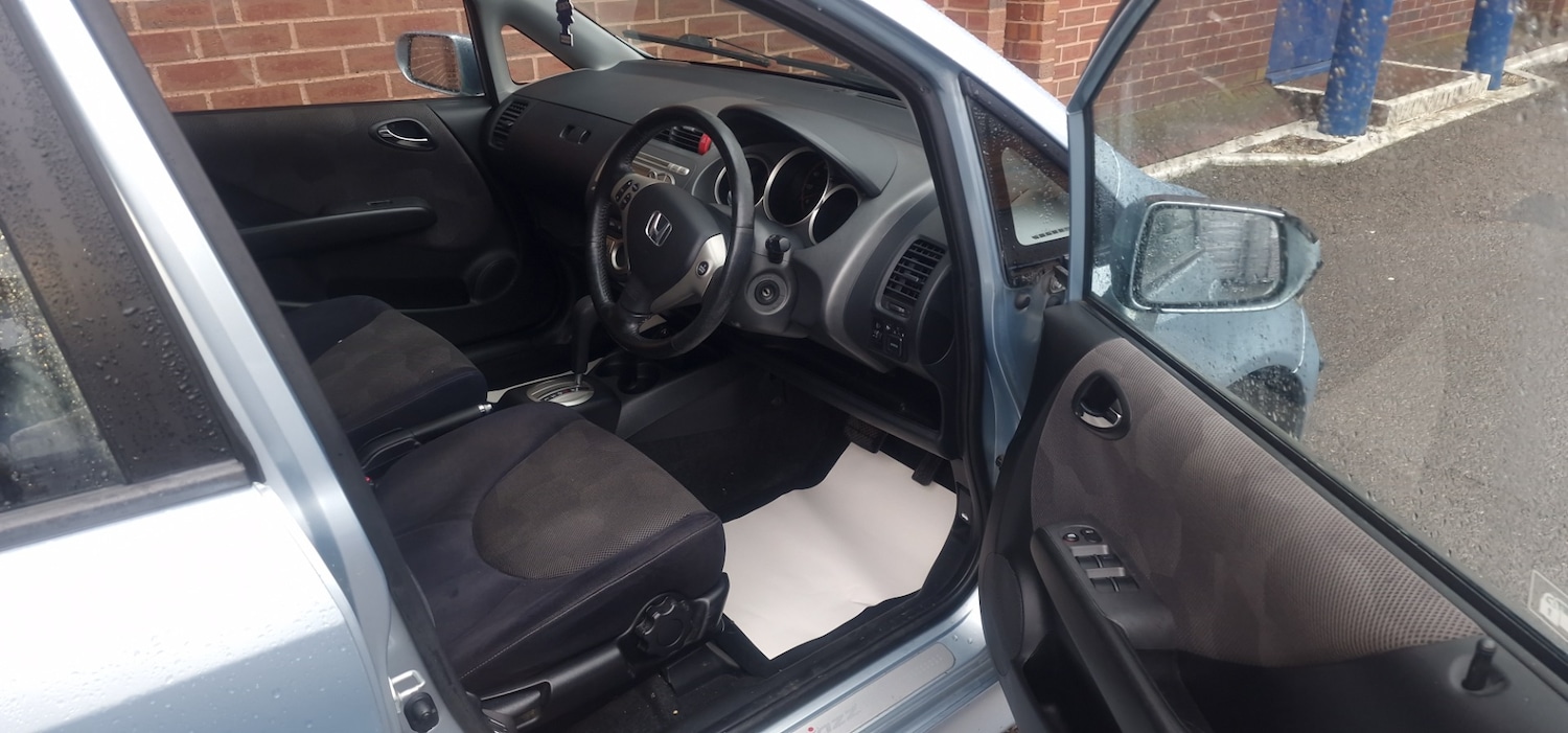 Used Honda Jazz 2007 for sale - 77516205: Photo 10