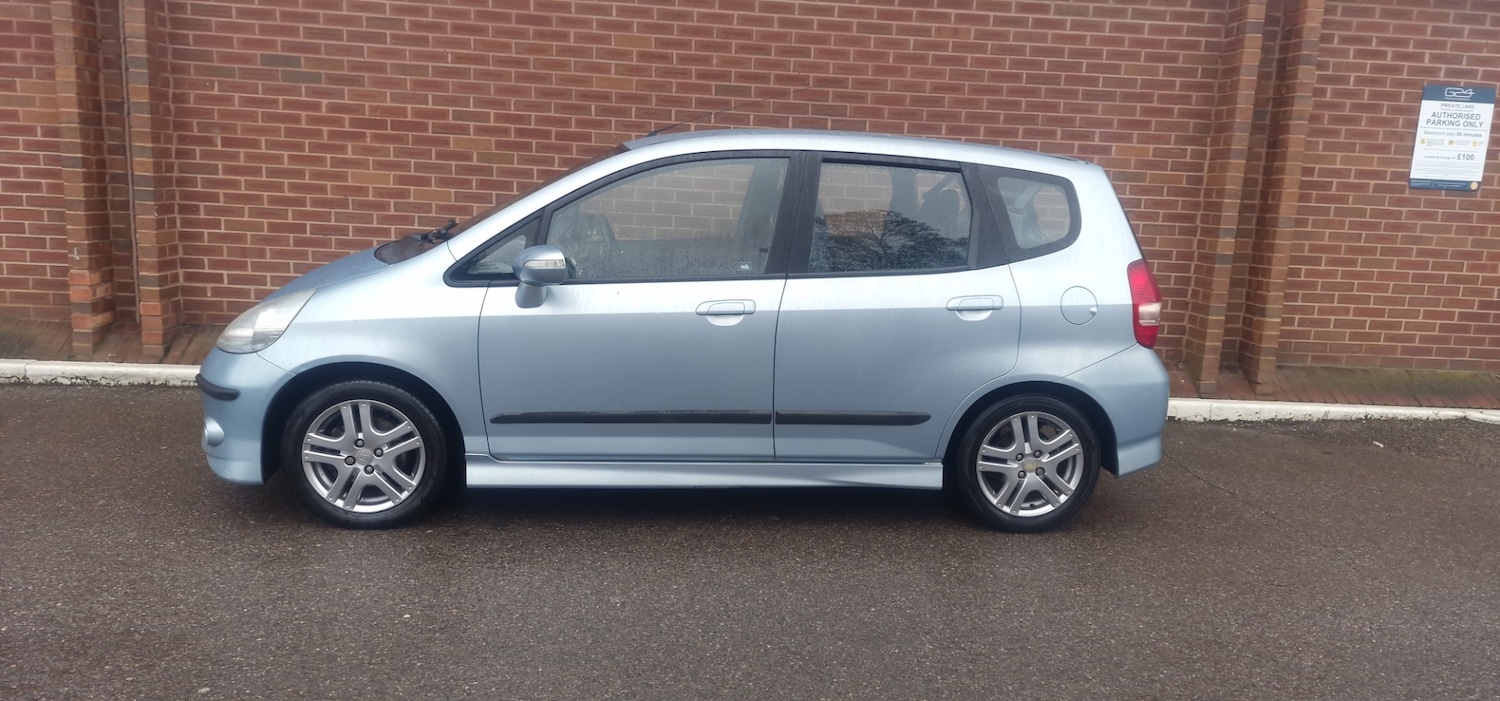 Used Honda Jazz 2007 for sale - 77516205: Photo 3