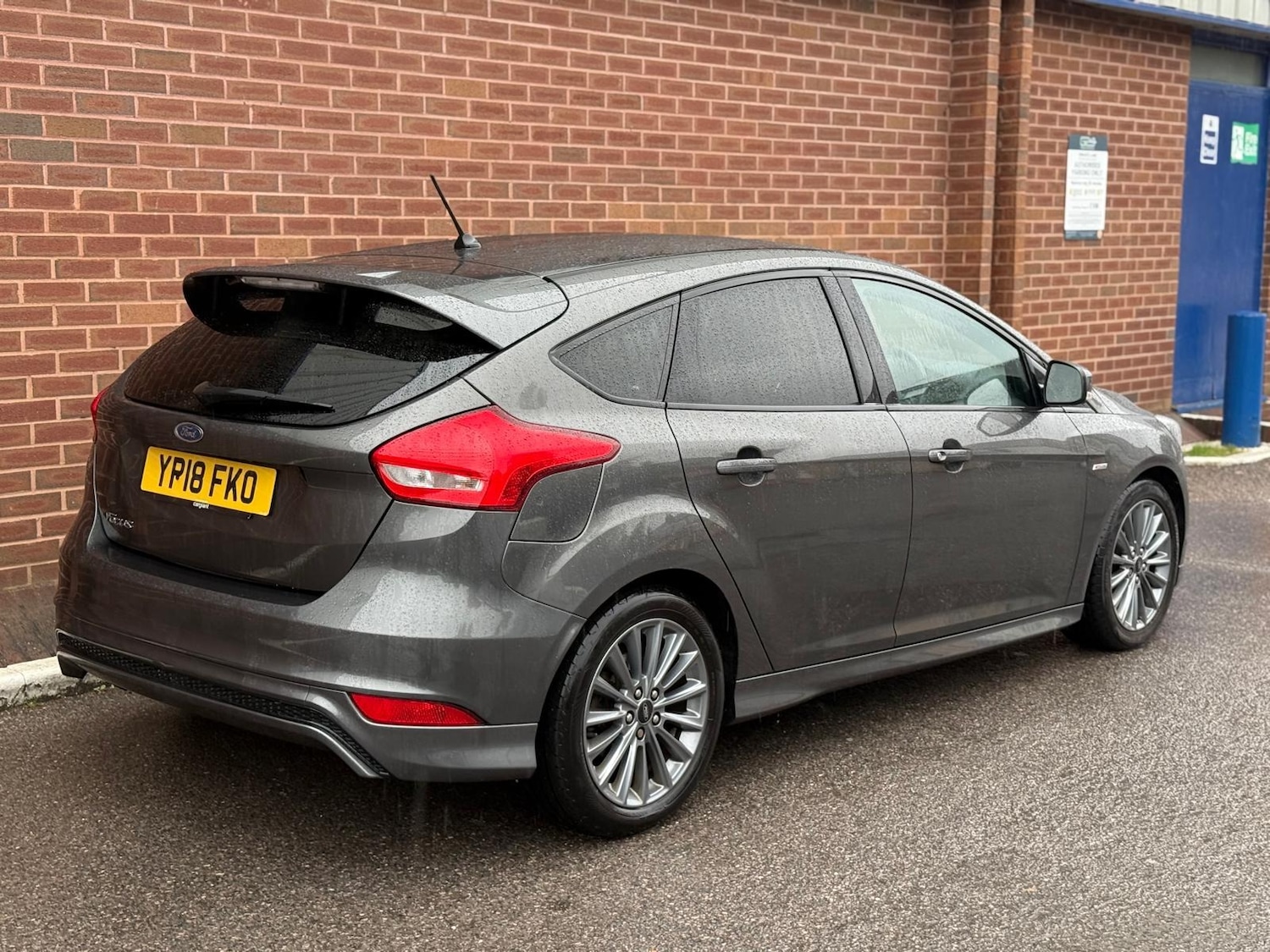 Used Ford Focus 2018 for sale - 76611812: Photo 6