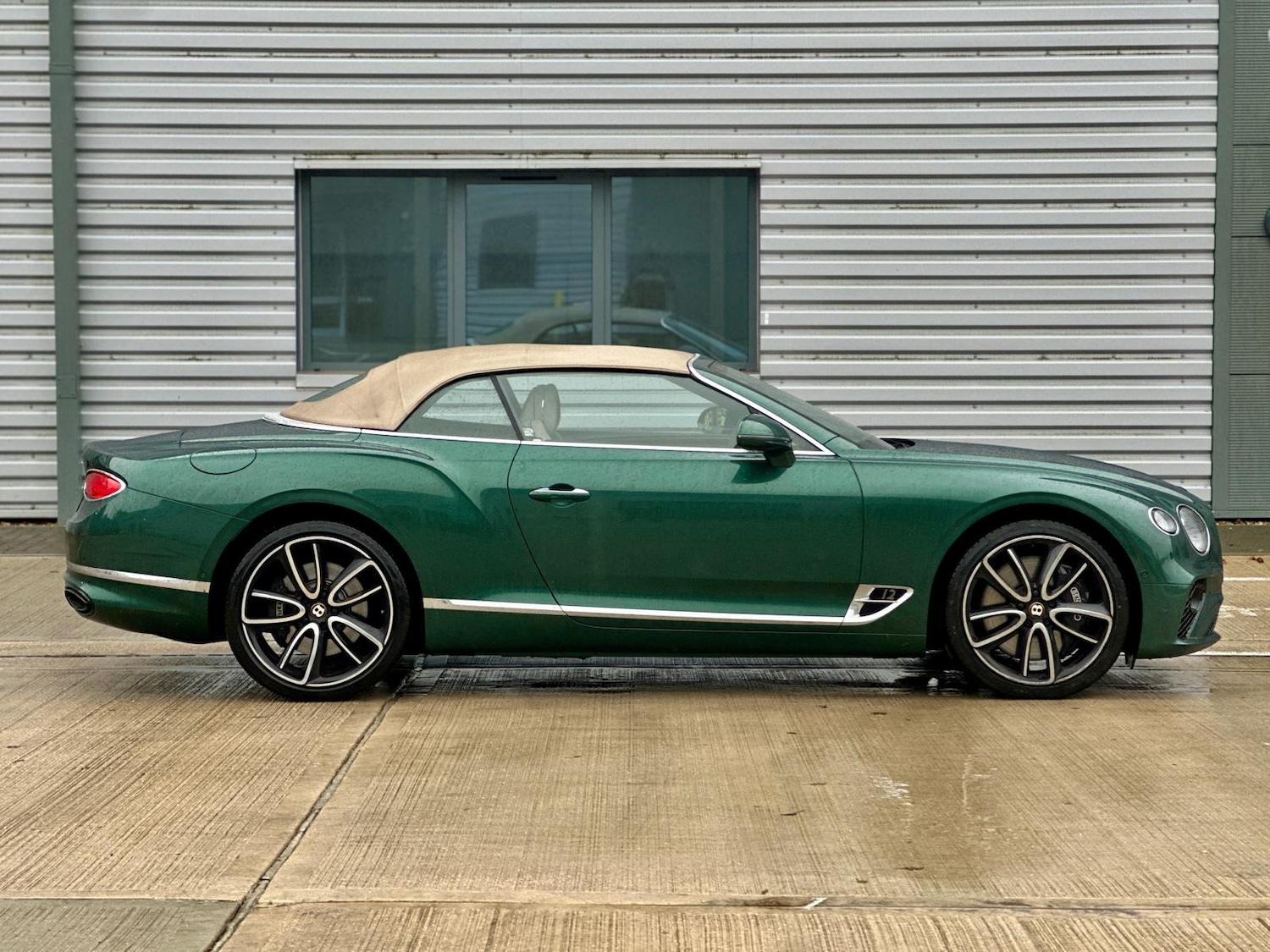 Used Bentley Continental 2019 for sale - 76817460: Photo 4