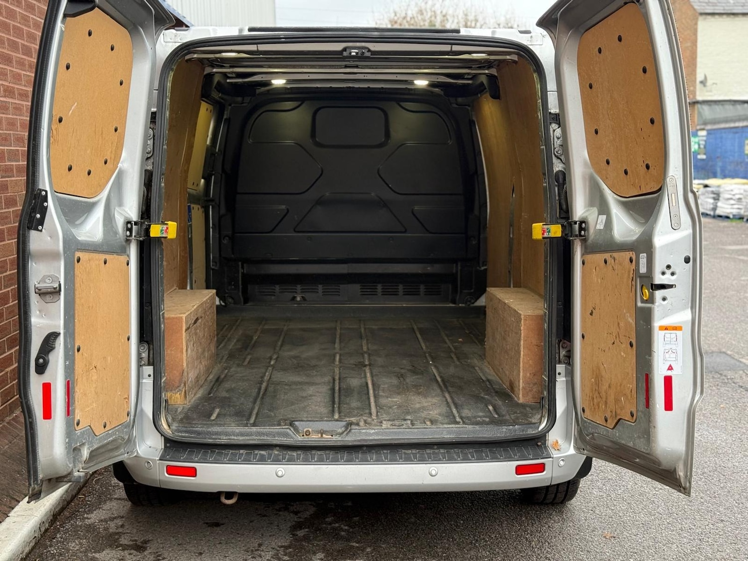 Used Ford Transit Custom 2015 for sale - 76556678: Photo 10