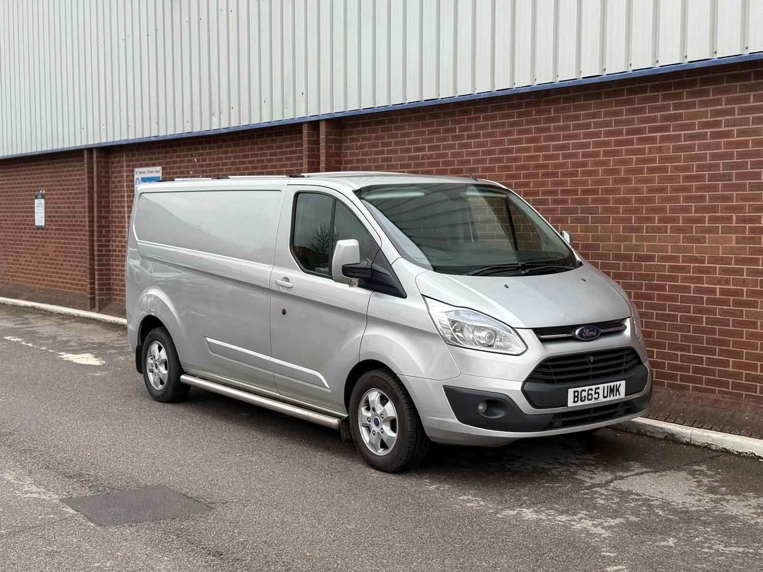 Used Ford Transit Custom 2015 for sale - 76556678: Photo 2