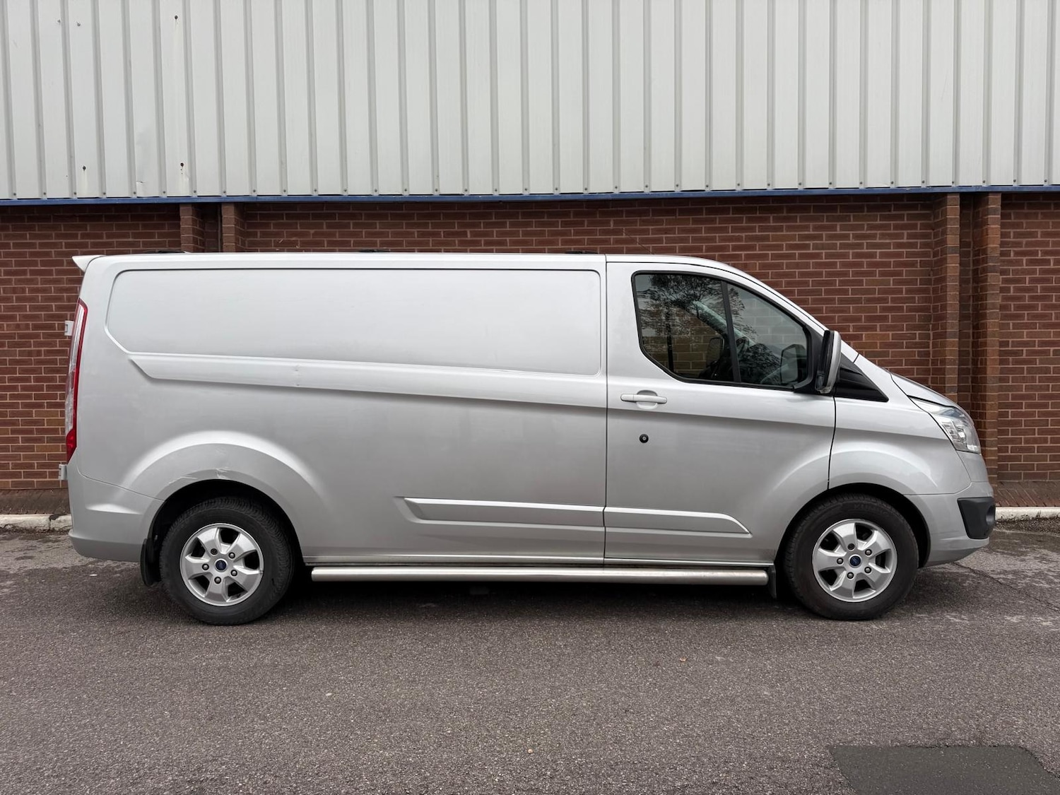Used Ford Transit Custom 2015 for sale - 76556678: Photo 4