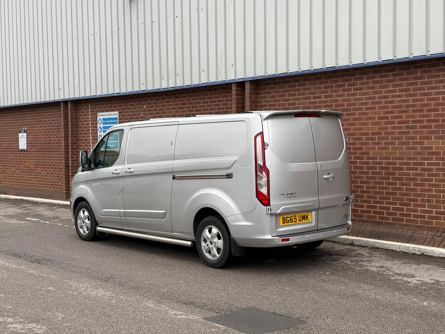 Used Ford Transit Custom 2015 for sale - 76556678: Photo 5