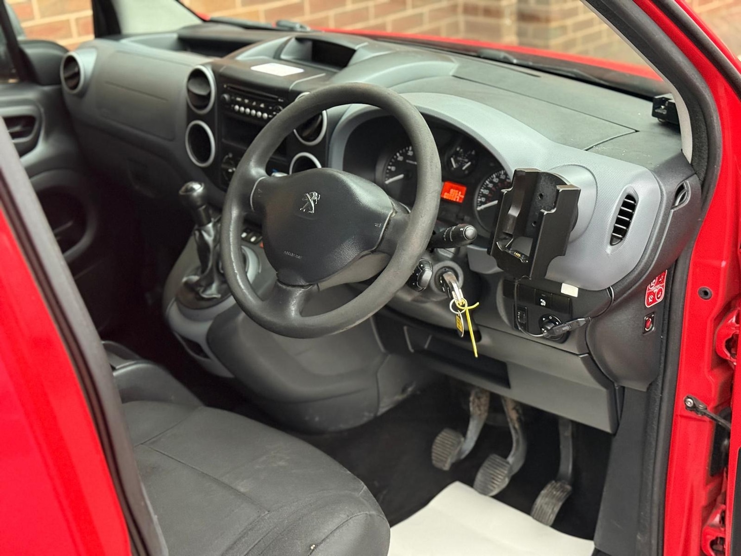 Used Peugeot Partner 2012 for sale - 77055052: Photo 9